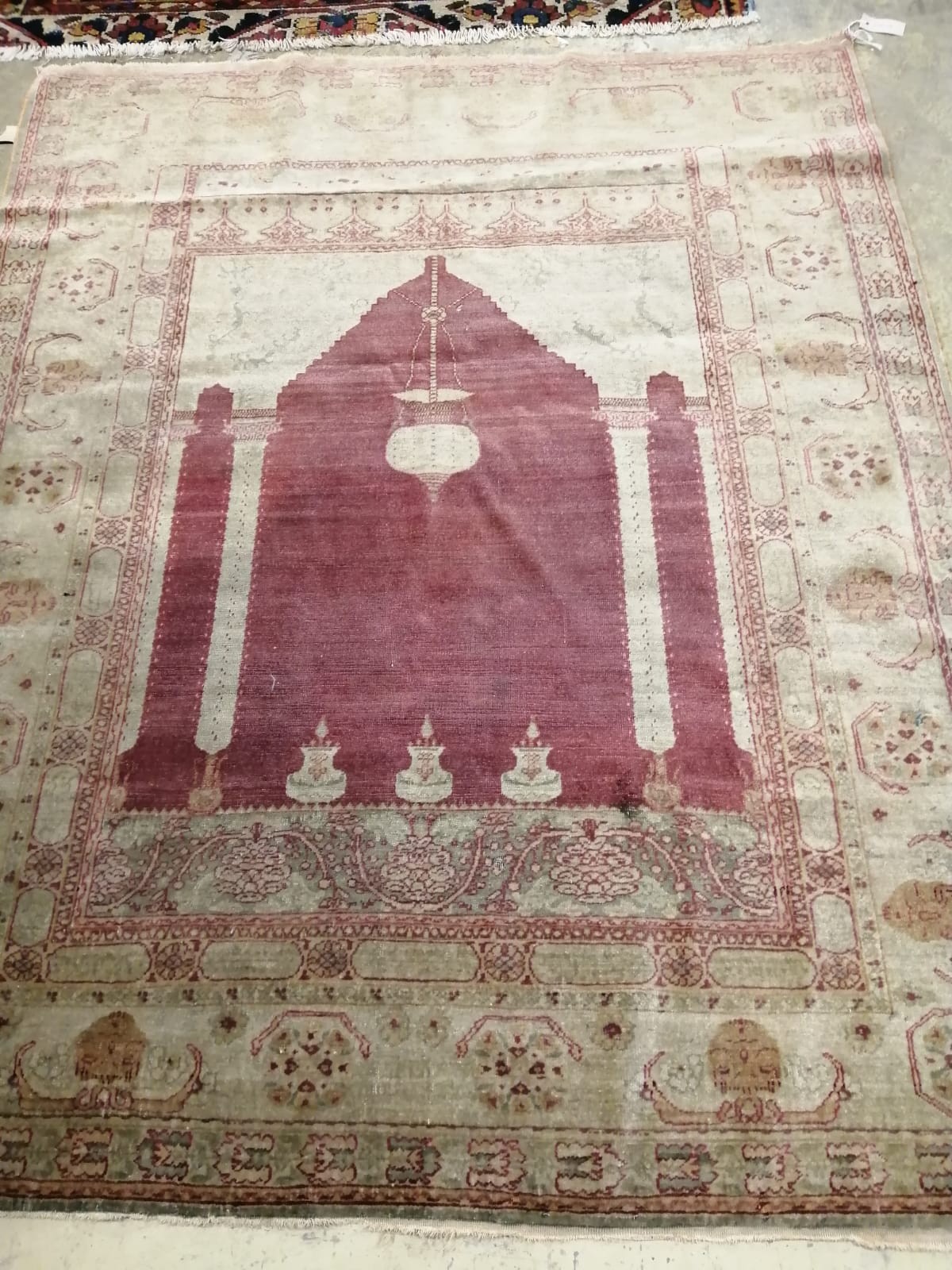 A Ghiordes prayer rug, 160 x 130cm